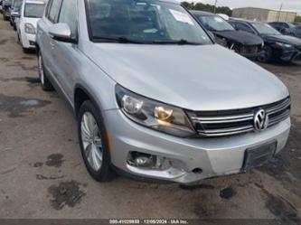 VOLKSWAGEN TIGUAN SE