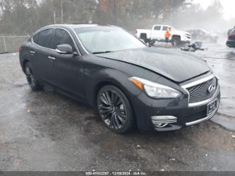 INFINITI Q70 3.7