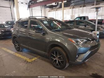 TOYOTA RAV4 HYBRID SE