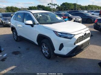 TOYOTA RAV4 XLE