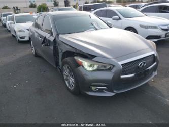 INFINITI Q50 PREMIUM