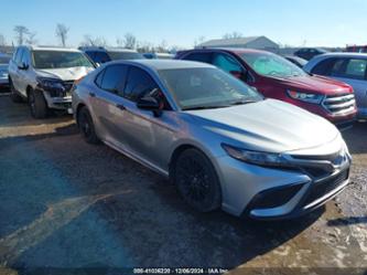 TOYOTA CAMRY SE NIGHTSHADE EDITION