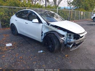 TESLA MODEL Y PERFORMANCE DUAL MOTOR ALL-WHEEL DRIVE