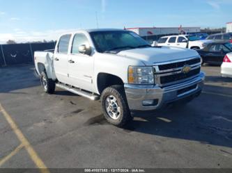 CHEVROLET SILVERADO 2500 LT