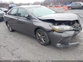 TOYOTA CAMRY SE