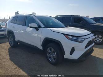 TOYOTA RAV4 HYBRID LE