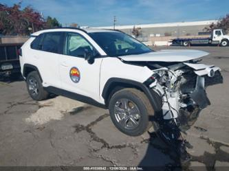 TOYOTA RAV4 HYBRID LE