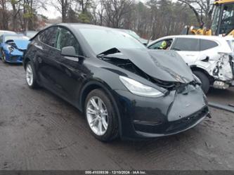 TESLA MODEL Y LONG RANGE DUAL MOTOR ALL-WHEEL DRIVE