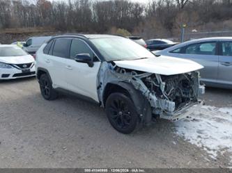 TOYOTA RAV4 HYBRID XSE