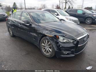 INFINITI Q50 PREMIUM