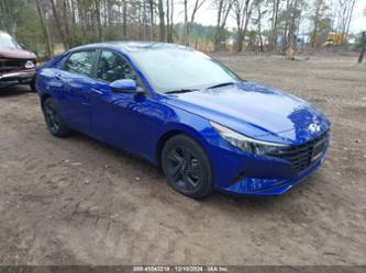 HYUNDAI ELANTRA BLUE