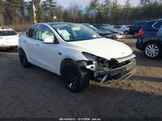 TESLA MODEL Y LONG RANGE DUAL MOTOR ALL-WHEEL DRIVE