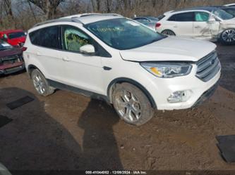 FORD ESCAPE TITANIUM