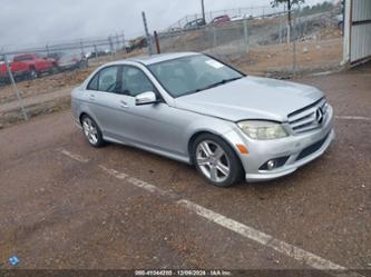 MERCEDES-BENZ C-CLASS LUXURY/SPORT