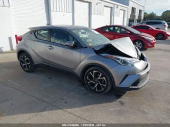 TOYOTA C-HR XLE