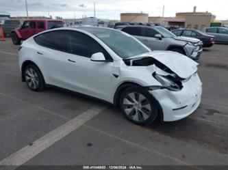 TESLA MODEL Y LONG RANGE DUAL MOTOR ALL-WHEEL DRIVE