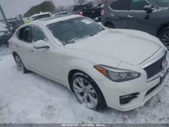 INFINITI Q70 3.7X