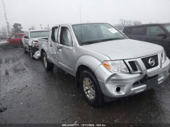 NISSAN FRONTIER SV