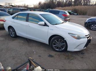 TOYOTA CAMRY HYBRID SE