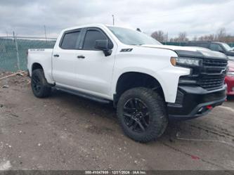 CHEVROLET SILVERADO 1500 4WD SHORT BED LT TRAIL BOSS