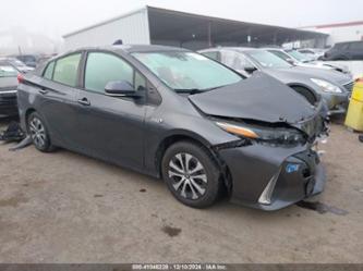 TOYOTA PRIUS PRIME XLE