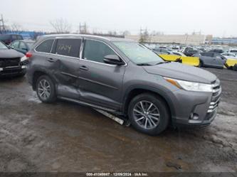 TOYOTA HIGHLANDER XLE