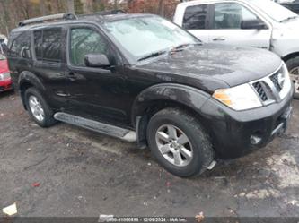 NISSAN PATHFINDER SV