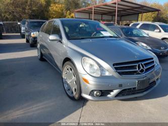 MERCEDES-BENZ R-CLASS 4MATIC