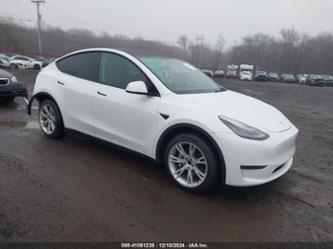 TESLA MODEL Y LONG RANGE DUAL MOTOR ALL-WHEEL DRIVE