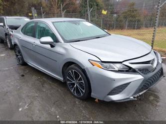 TOYOTA CAMRY SE AWD