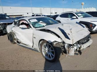 FORD MUSTANG GT PREMIUM