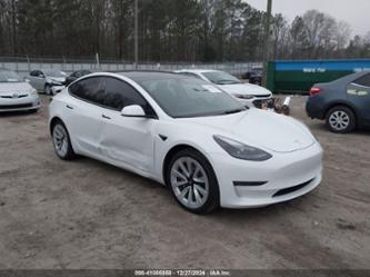 TESLA MODEL 3 LONG RANGE DUAL MOTOR ALL-WHEEL DRIVE