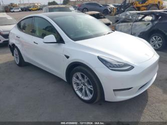 TESLA MODEL Y LONG RANGE DUAL MOTOR ALL-WHEEL DRIVE