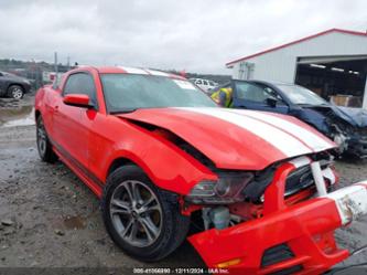 FORD MUSTANG V6 PREMIUM