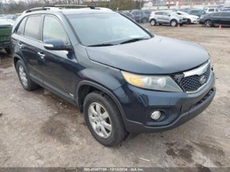 KIA SORENTO LX