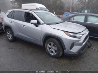 TOYOTA RAV4 HYBRID XLE