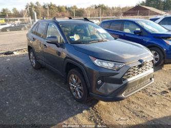 TOYOTA RAV4 XLE PREMIUM