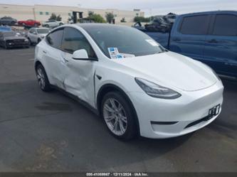 TESLA MODEL Y PERFORMANCE DUAL MOTOR ALL-WHEEL DRIVE