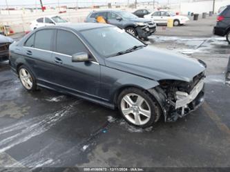 MERCEDES-BENZ C-CLASS LUXURY/SPORT