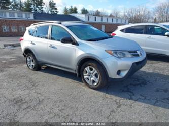 TOYOTA RAV4 LE