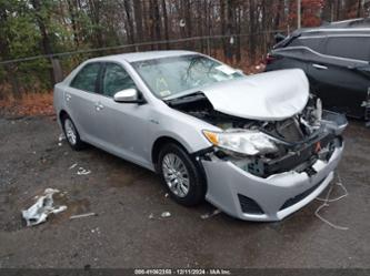 TOYOTA CAMRY HYBRID LE