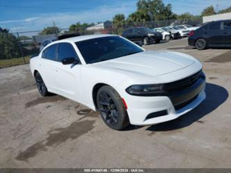 DODGE CHARGER SXT RWD