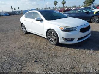 KIA CADENZA PREMIUM