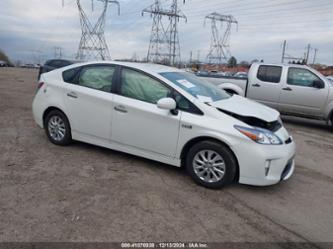 TOYOTA PRIUS BASE (CVT)