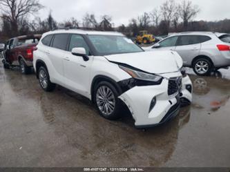 TOYOTA HIGHLANDER HYBRID PLATINUM