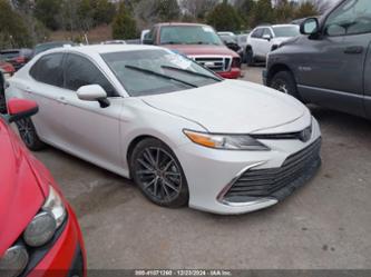 TOYOTA CAMRY XLE AWD