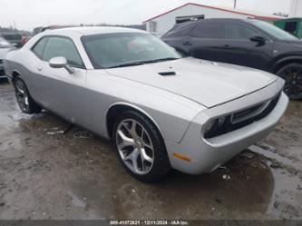 DODGE CHALLENGER SXT