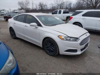 FORD FUSION SE