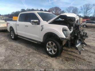 FORD F-150 LARIAT