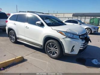 TOYOTA HIGHLANDER XLE